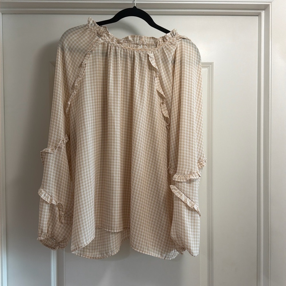 LOFT TOP